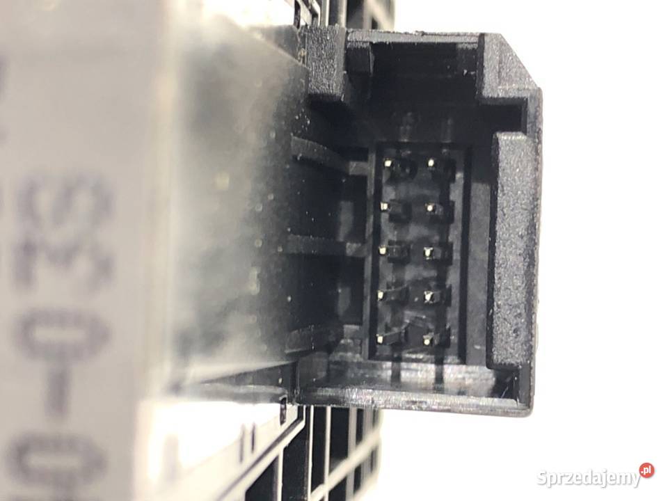 PRZEŁĄCZNIK SZYB AUDI A4 B8 8K0959851 0715 Kombi