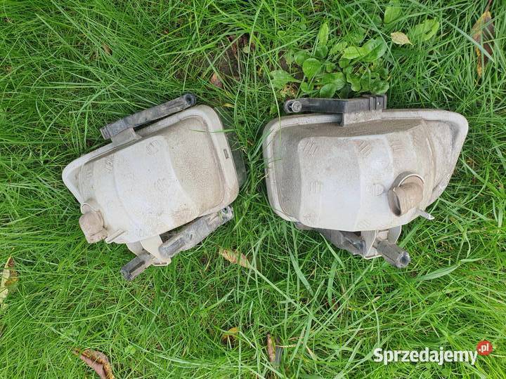 Lampa przeciwmgielna halogen prawy lewy Kia Oświetlenie małopolskie sprzedam