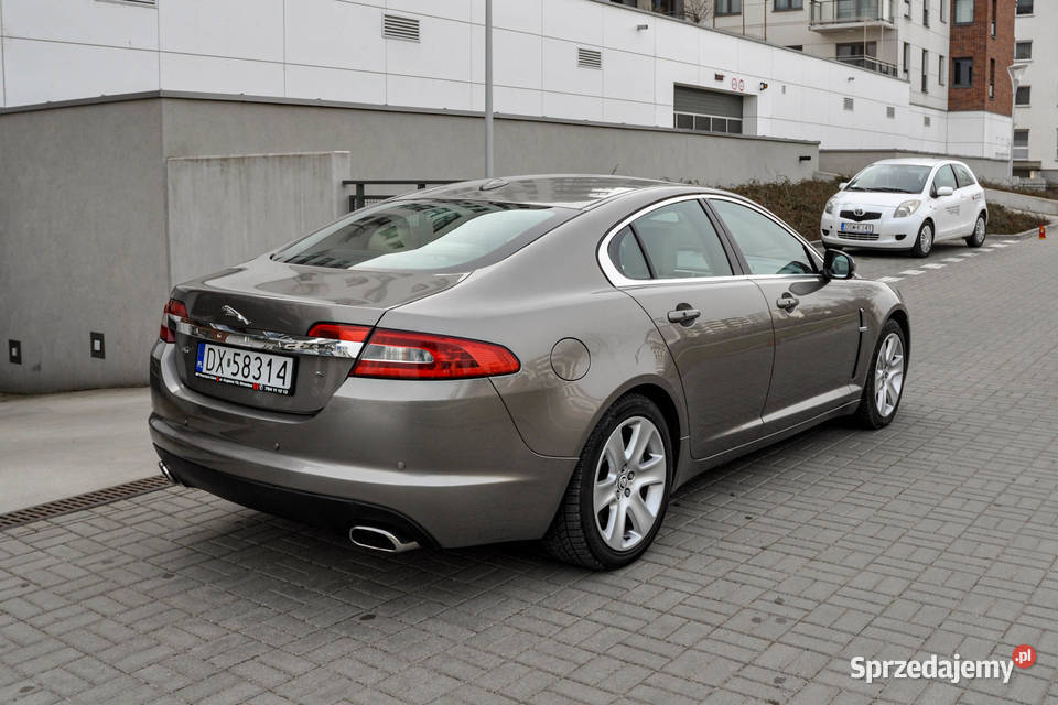 Jaguar XF 30d 275 2010 r Automat Skóry Wrocław
