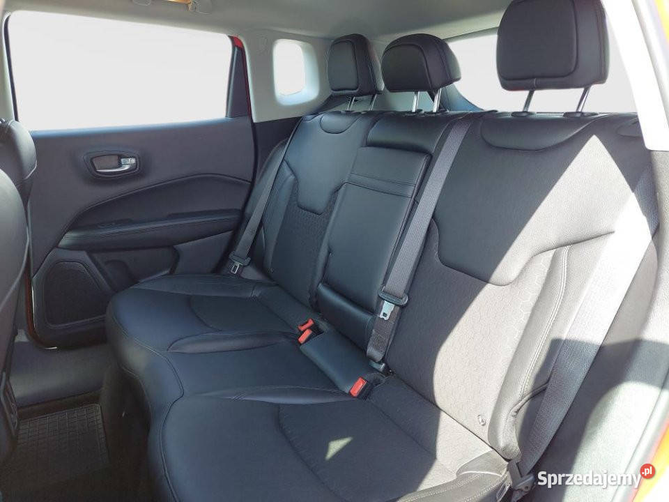 Jeep Compass 2020r Salon Niski przebieg nieuszkodzony Warszawa