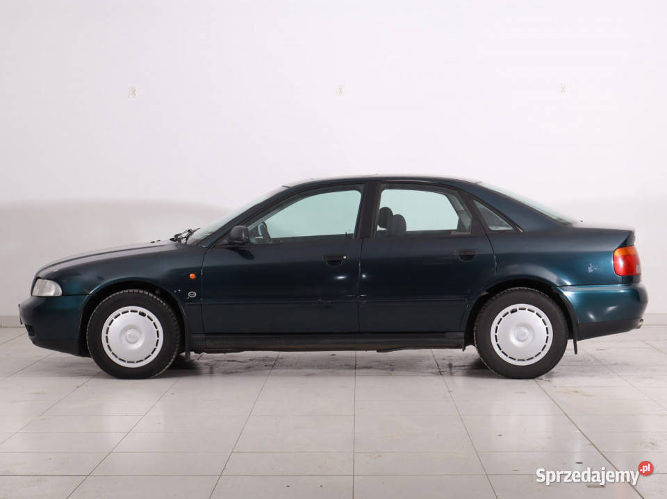 Audi A4 16 Rok produkcji 1995 sprzedam