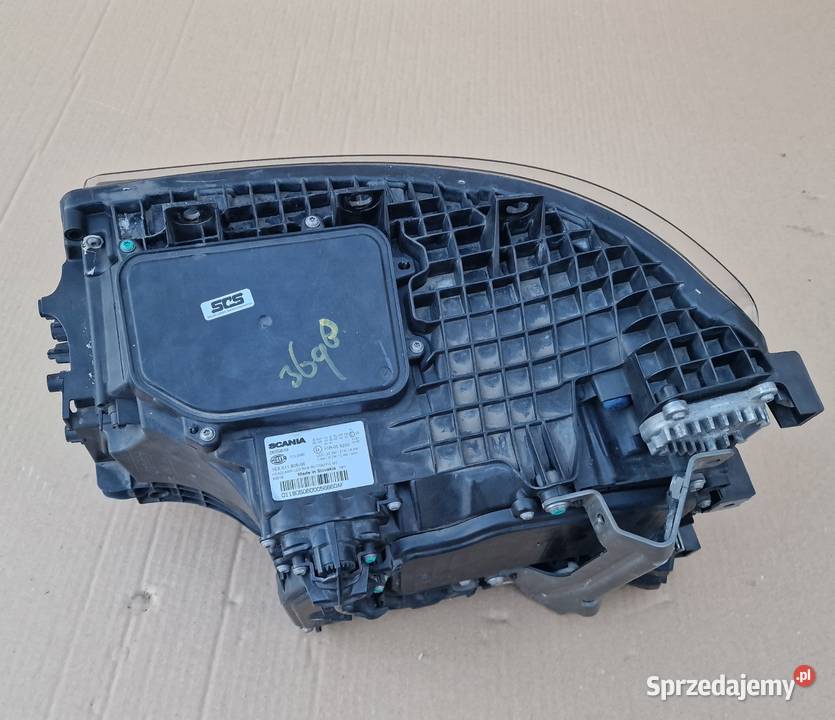 SCANIA R S REFLEKTOR PRAWY LED LAMPA 2655849 lubuskie Trzciel