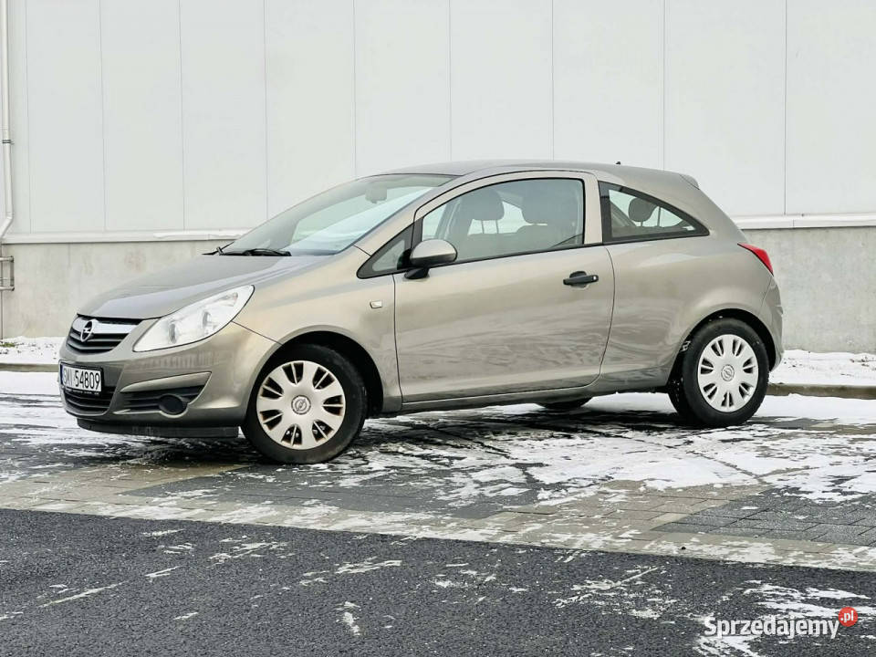 Opel Corsa Opel Corsa D 12 Benzyna 70 2010 86 lakier metallic Mikołów
