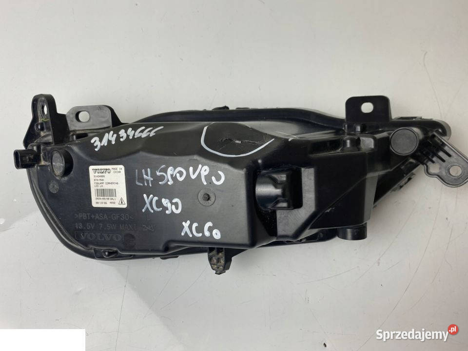 VOLVO XC90 XC60 S90 V90 HALOGEN PRZECIWMGIELNA Karoseria Kozubszczyzna
