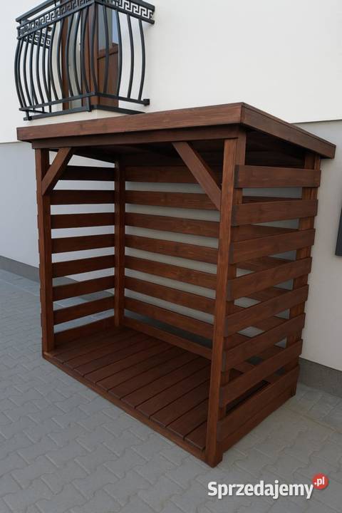 Drewutnia domek na drewno wiatka