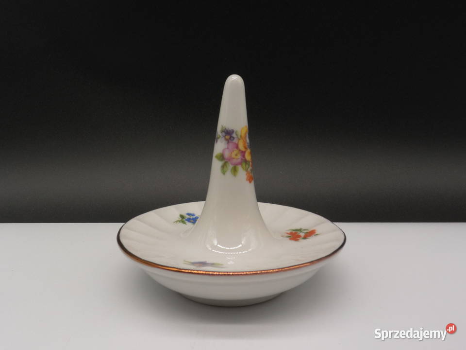 Stojak porcelanowy na pierścionki ekspozytor Raszków