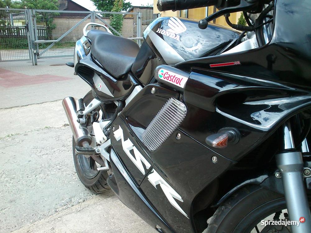 HONDA NSR 125 fabrycznie odblokowana nieuszkodzony Honda świętokrzyskie Kielce