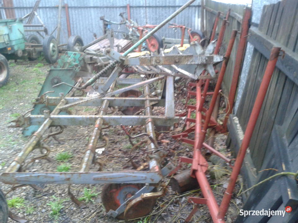 rozrzutnik obornika 2 5 tony Nowa Słupia