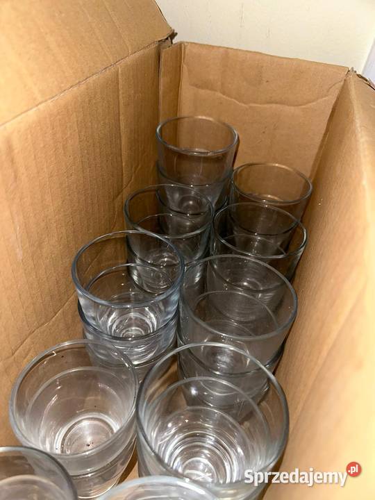 Szklanki małe sztaplowane 30 sztuk wszystkie Szklanki i kufle Chojnice