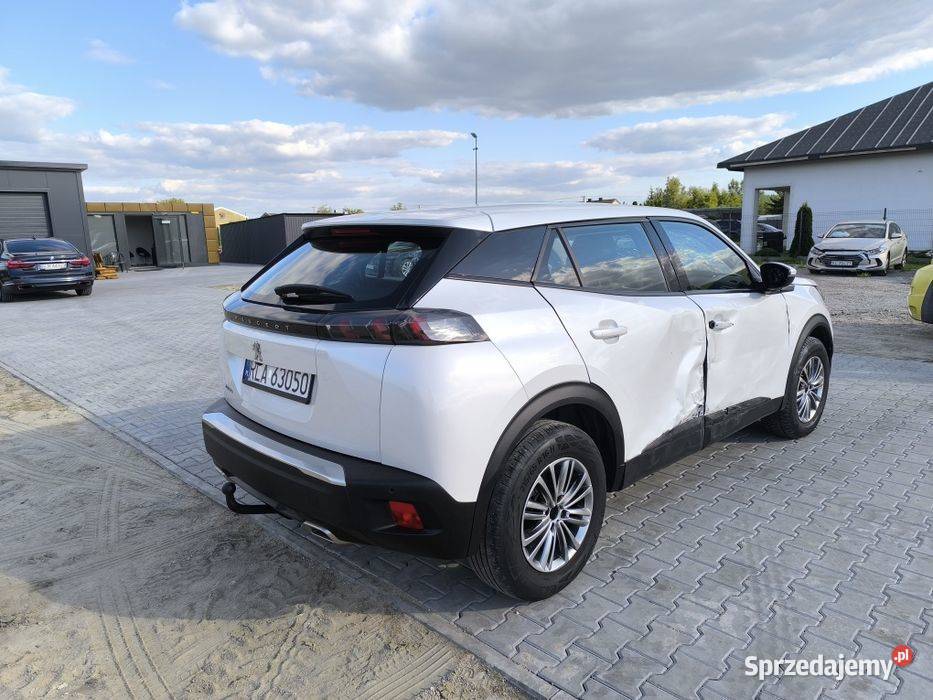 Peugeot 2008 2021r 12 mały przebieg uszkodzony sprzedam