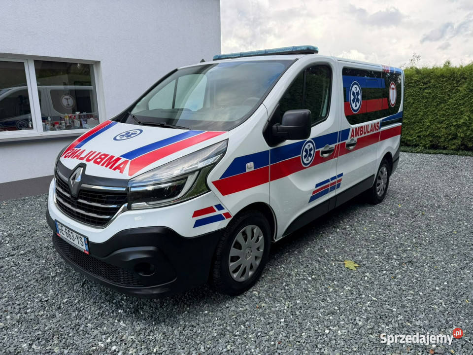 ambulansy Renault Trafic Renault Trafic 2022 diesel Gostyń
