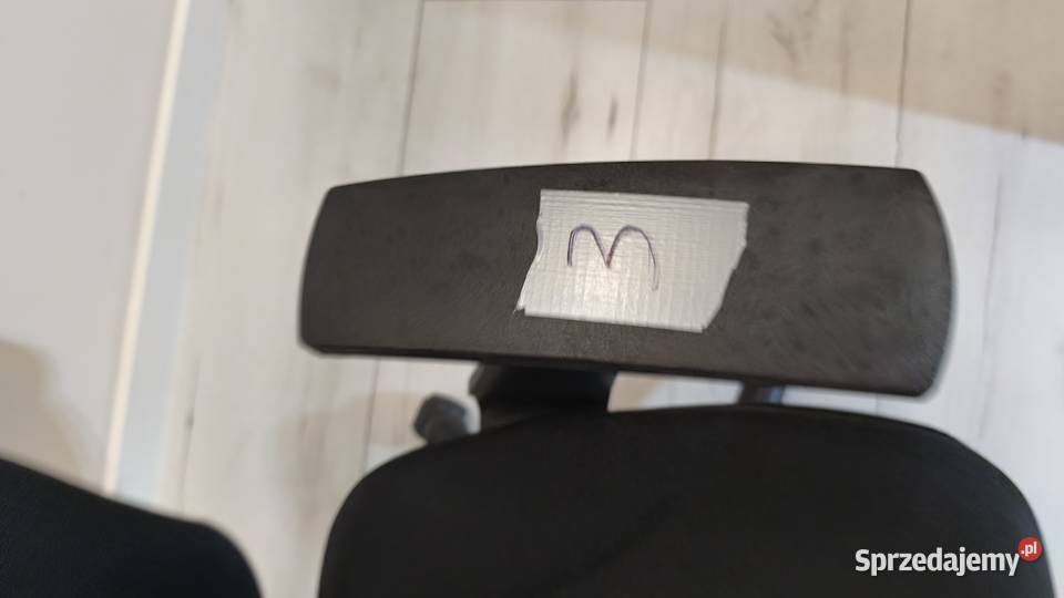 3 Ergonomiczne krzesło biurowe Nowy Styl Master 64cm Białystok