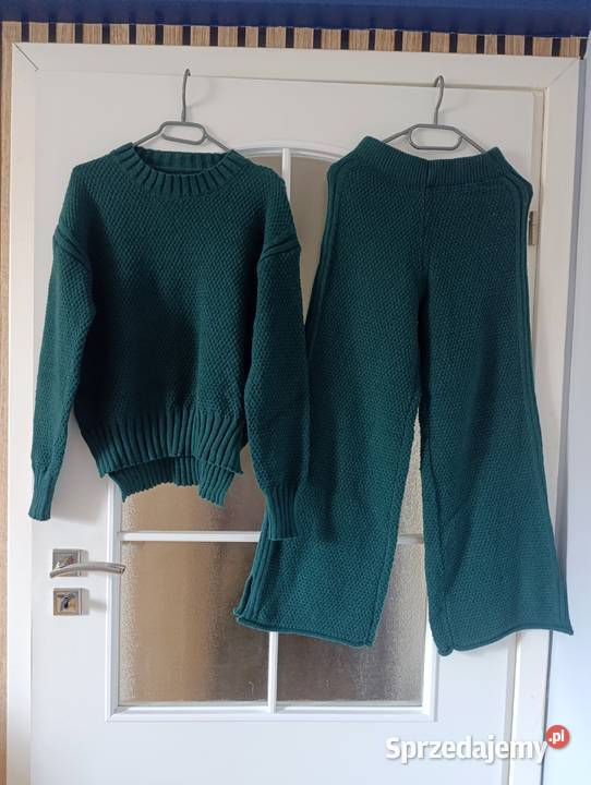 Komplet damski sweterkowy zielony Garwolin sprzedam
