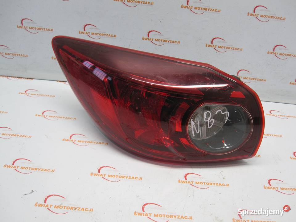 MAZDA 3 III 14r lampa lewa tył B45C51160 osobowe sprzedam