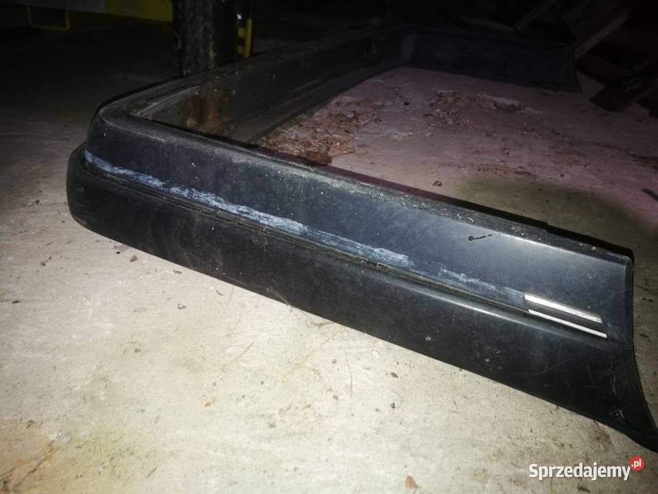Zderzak tył wzmocnienie listwy BMW sedan E30 Karoseria Biłgoraj