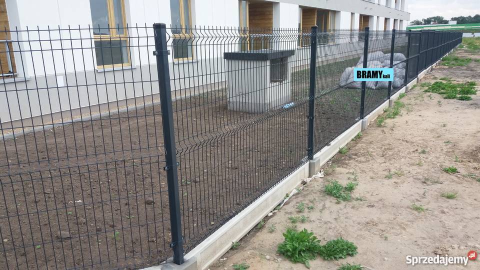 Montaż ogrodzeń panelowych