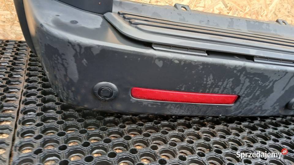 LAND ROVER DISCOVERY III L319 ZDERZAK TYŁ PDC osobowe wielkopolskie Zbierkowo