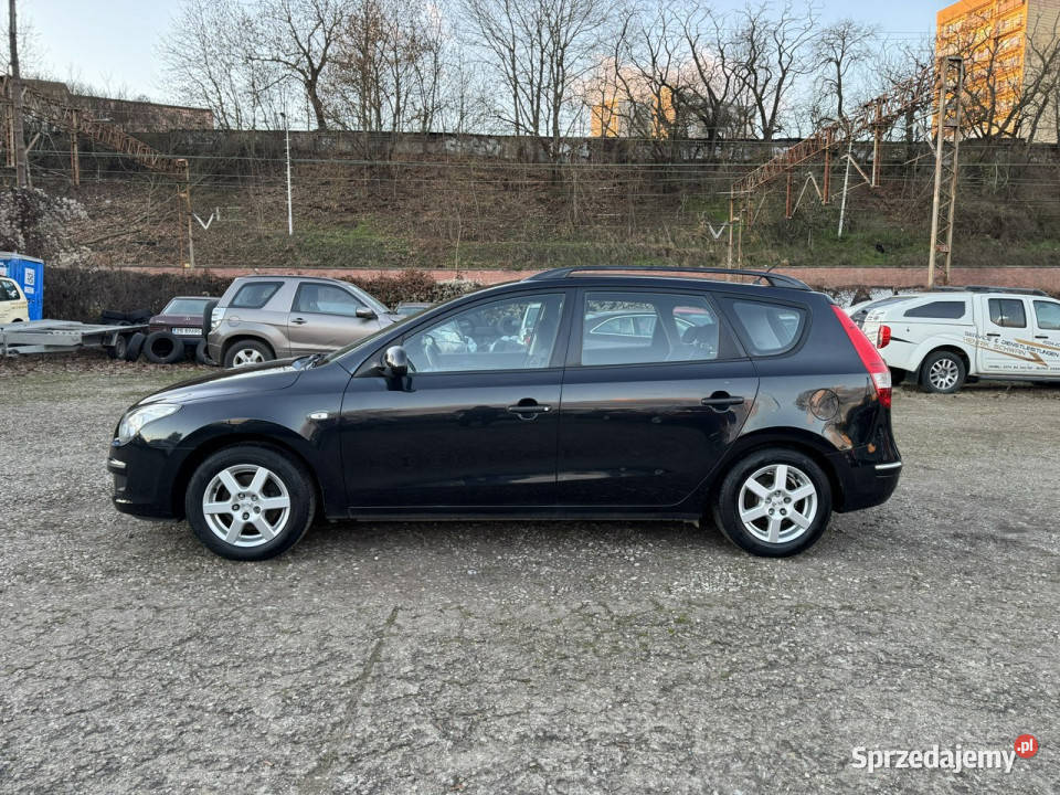 Hyundai i30 14i1092WłścicielKlimatyzacja isofix Szczecin