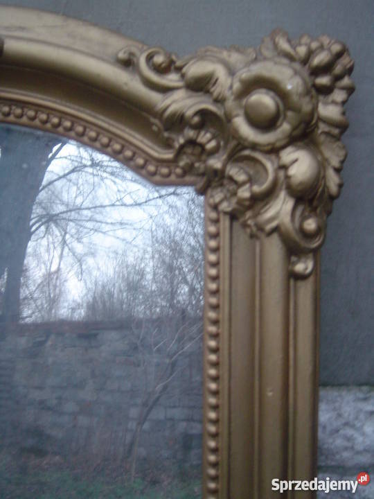 Antyczne duże lustro w zabytkowej ramie