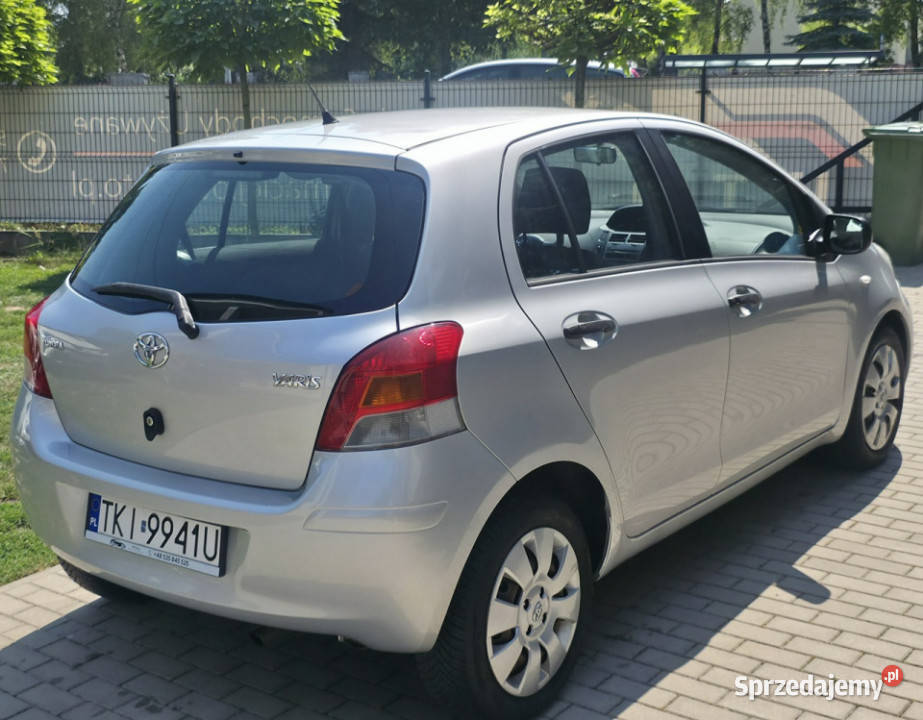 Toyota Yaris 133 Benzyna Serwisowany Gwarancja świętokrzyskie Piekoszów