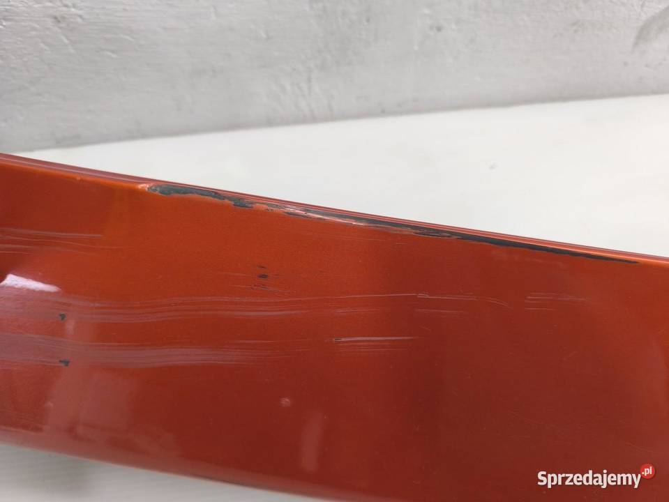 LISTWA PROGOWA PRAWA BMW F20 16 116i 136 B44