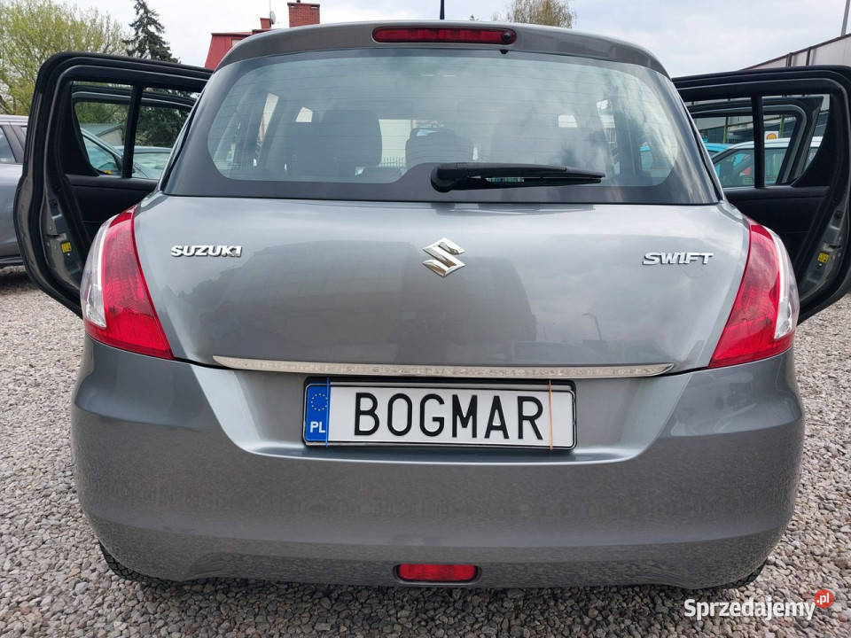 Suzuki Swift 1516 SALON 100 bezwypadkowy 40 V