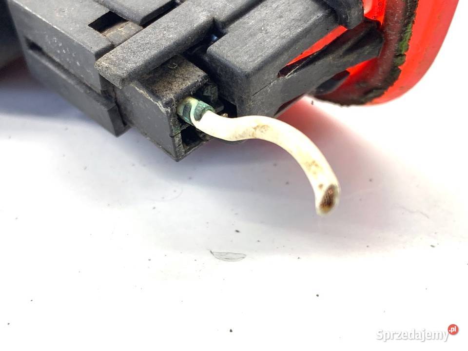 LAMPA STOP VW TRANSPORTER T5 7E0945097J Bus 0315