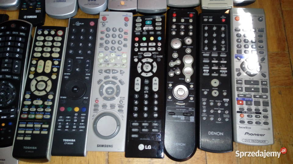 Telewizor TOSHIBA 15 pilot przeglądzie s-video Warszawa sprzedam