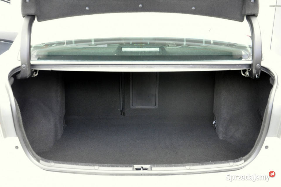 Toyota Avensis 20VVTi 152 nieuszkodzony Węgrów