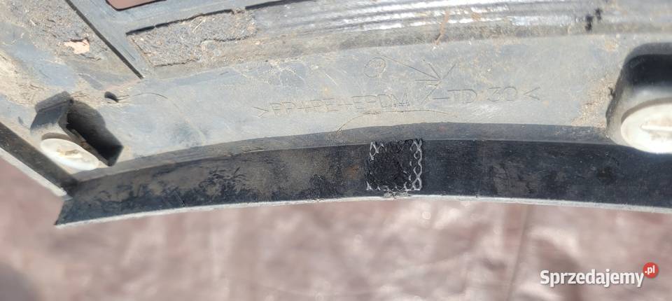 LISTWA BŁOTNIKA LEWY PRZÓD SEAT ARONA Ruda Śląska