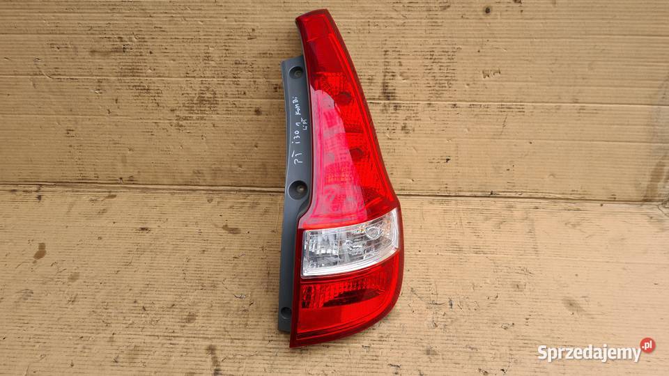Hyundai I30 cw 1 Lift lampa tył tylna kombi Legnica