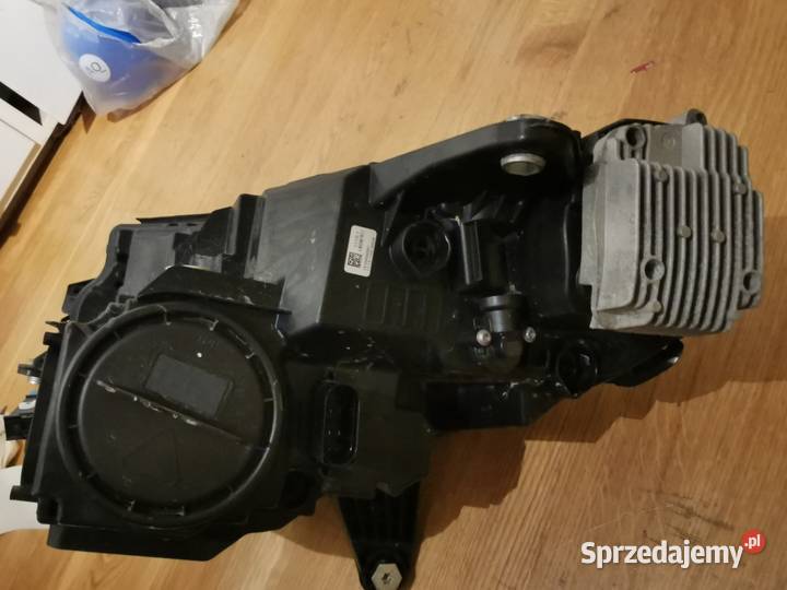 MERCEDES EQC W293 LAMPA FULL LED PRAWA prawe