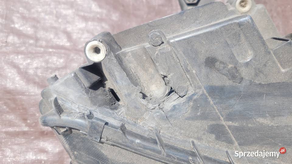 SKODA OCTAVIA III XENON PRAWA LAMPA PRZÓD Ruda Śląska sprzedam