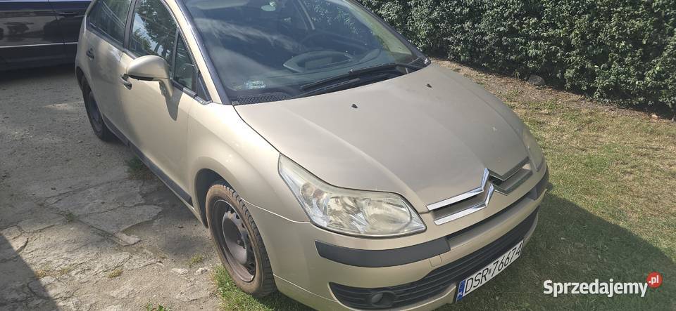 Citroen c4 16 hdi 110 manualna Komorniki