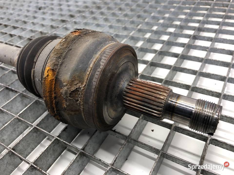 PÓŁOŚ LEWY TYŁ MERCEDES X204 21 170 SUV 0815