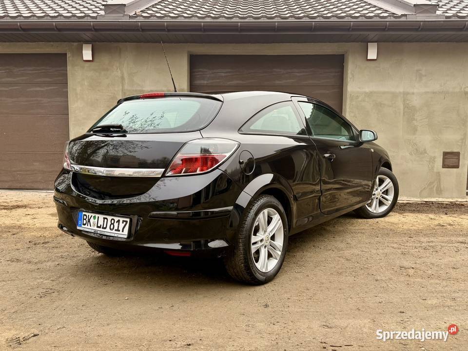 Opel Astra 16 115 Klimatyzacja Alufelgi elektrochrom. lusterko wst. Będzin