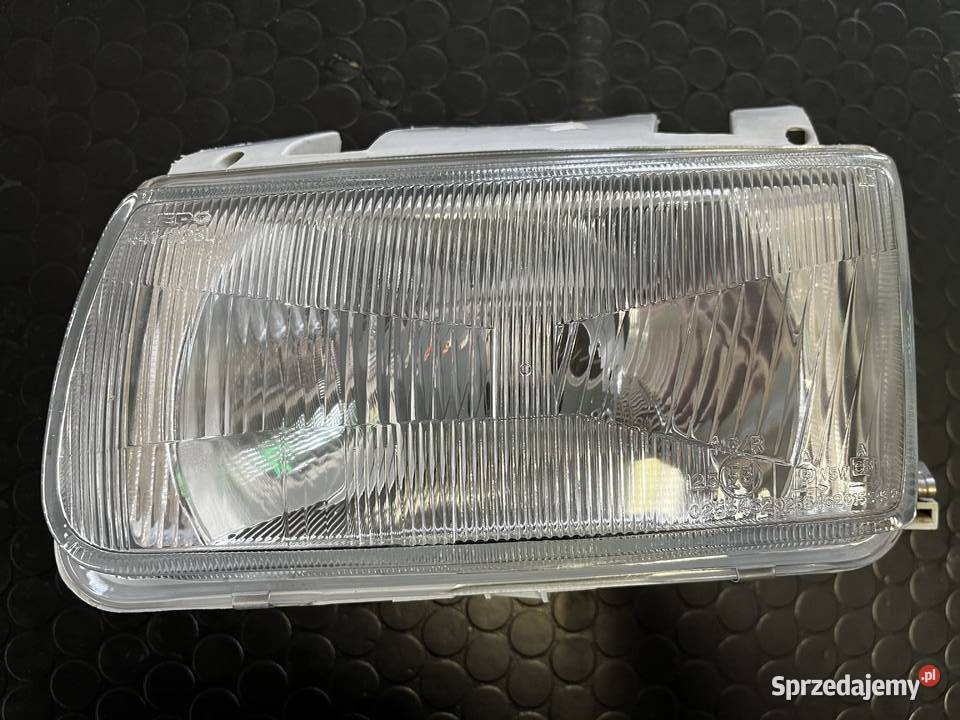 Reflektor prawy przedni VW Polo 6N 19941999 Zgorzelec sprzedam