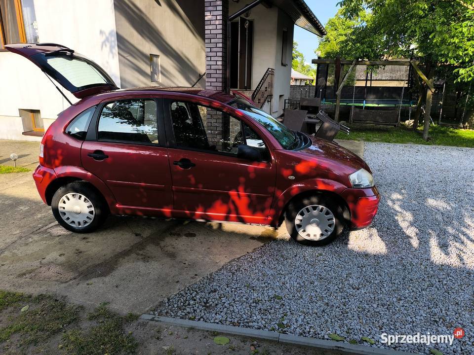 Sprzedam Citroen C3 14 benzyna z klimatyzacją Rok produkcji 2005 łódzkie Wieruszów