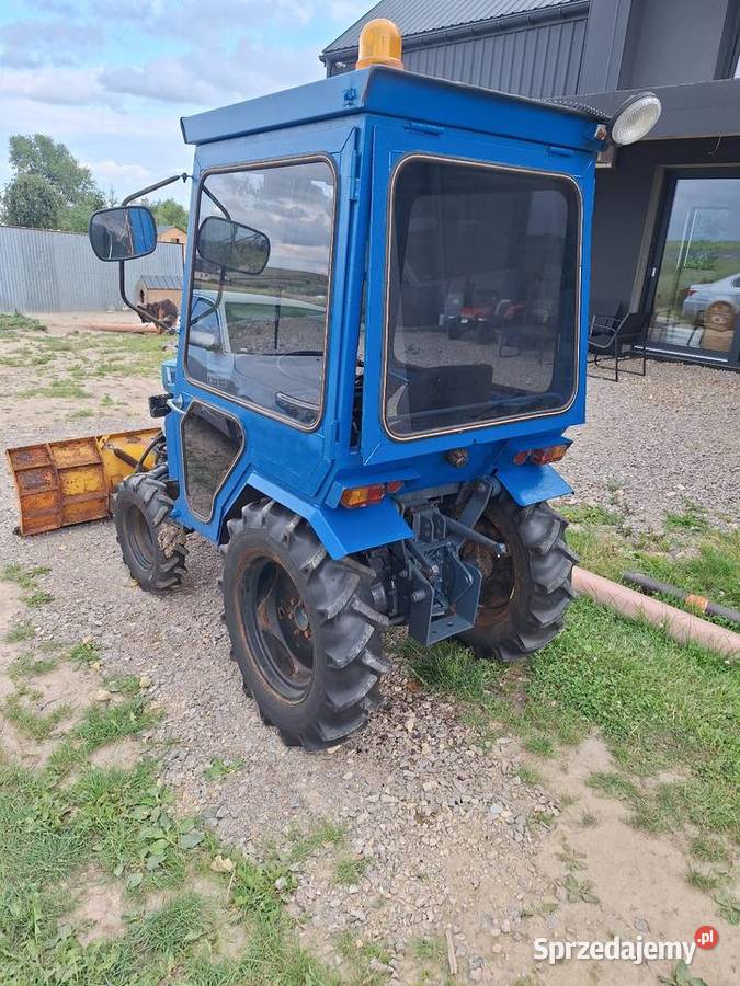 Mini traktor Iseki 4x4 plug rozsiewacz Wolbrom