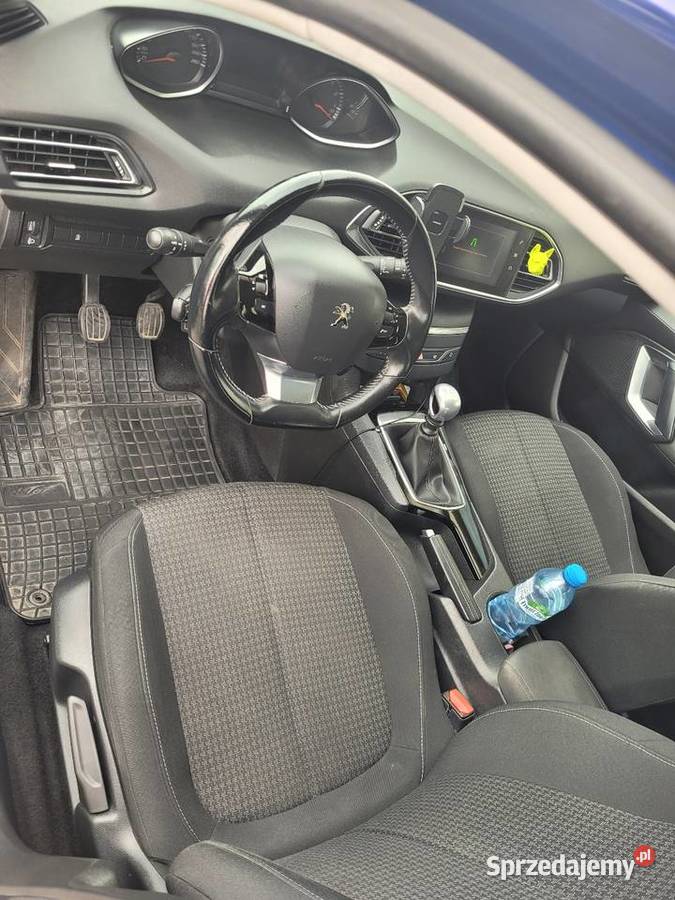 Sprzedam Peugeot 308 z 2018 roki benzyna 308 lubelskie Lubartów