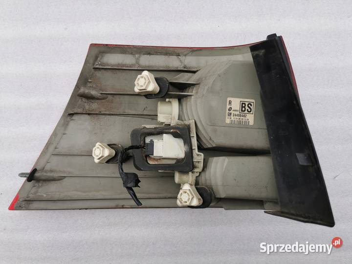Lampa Prawy Tył Tylna Prawa Opel Vectra C Kombi osobowe