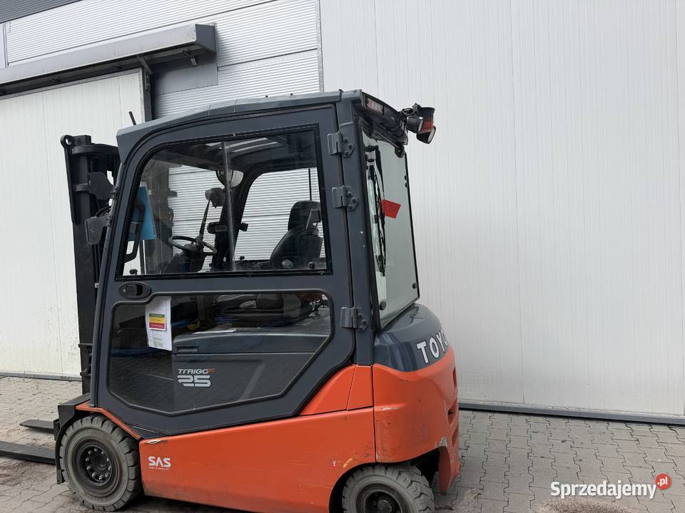 Toyota nowa dostawa LPG DIESEL ELEKTRYCZNE ponad łódzkie Łask