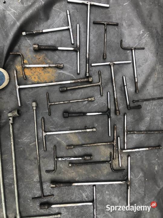 Komplet kluczy trzpieniowych na patyku T 50 sprzedam