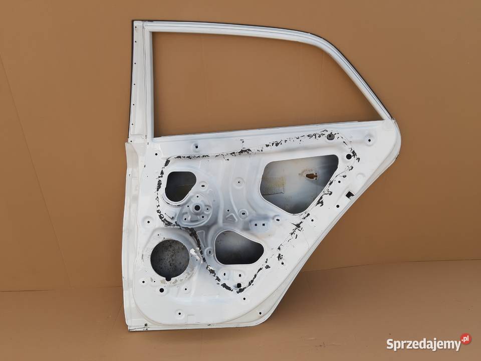 HYUNDAI I20 II DRZWI PRAWY TYŁ PRAWE TYLNE lubuskie Trzciel