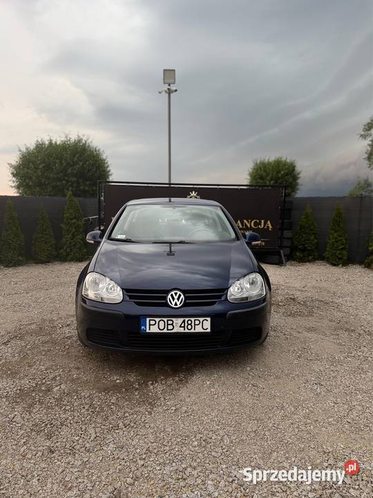 Volkswagen Golf 5 14 MPI 75 140 przbiegu stan 140000km Śrem