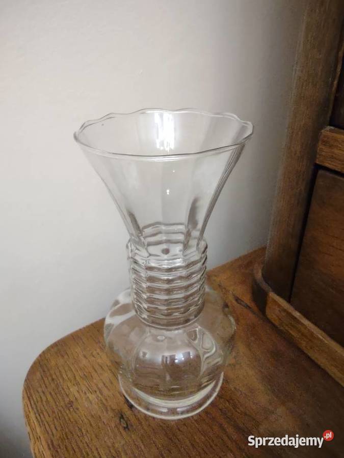 Stary przedwojenny francuski wazonik