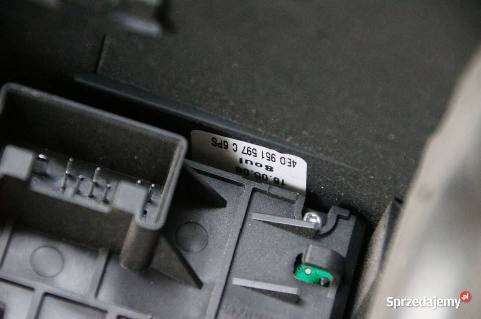 PRZEŁĄCZNIK ZESPOLONY AUDI A8 D3 LIFT osobowe kujawsko-pomorskie Lipno