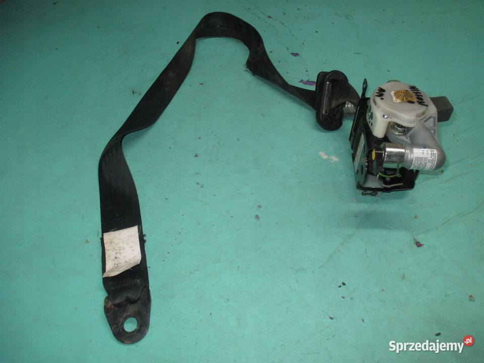 NISSAN PIXO 10r pas bezpieczeństwa prawy przód