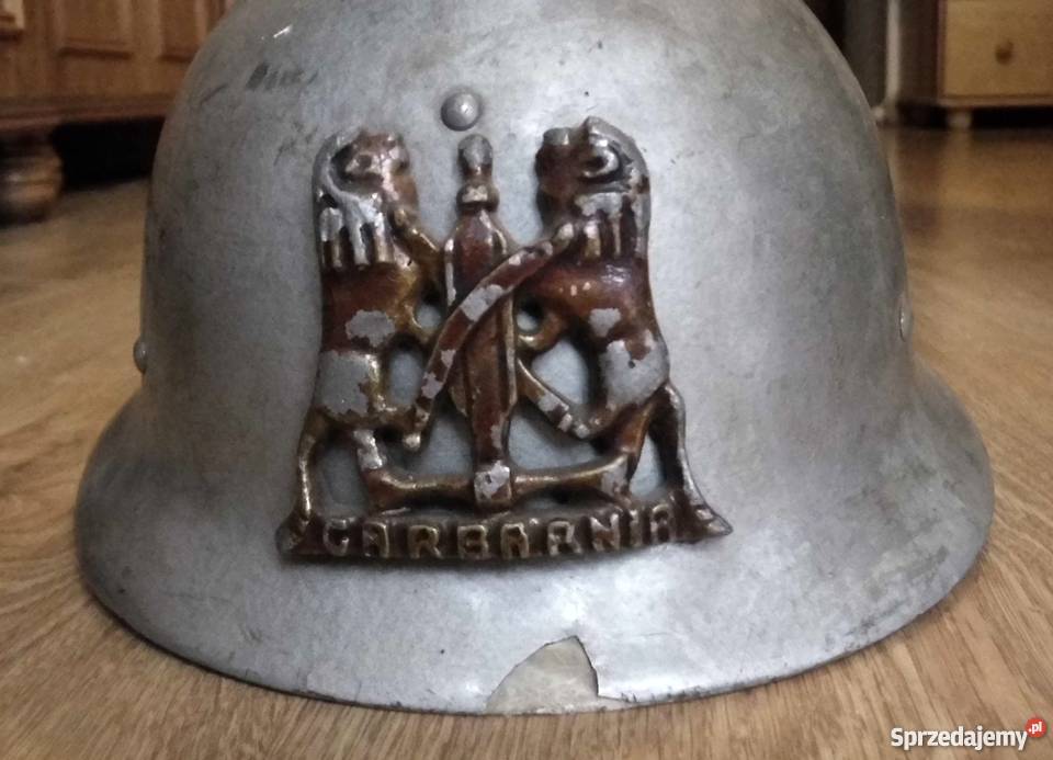 Stary hełm strażacki z emblematem PIĘKNY małopolskie Kraków