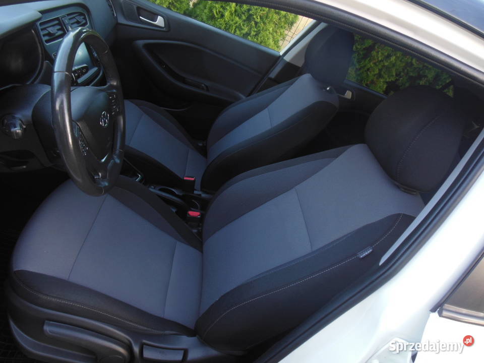 Hyundai i20 Bogate wyposażenie wygląd Kamera przyciemniane szyby sprzedam